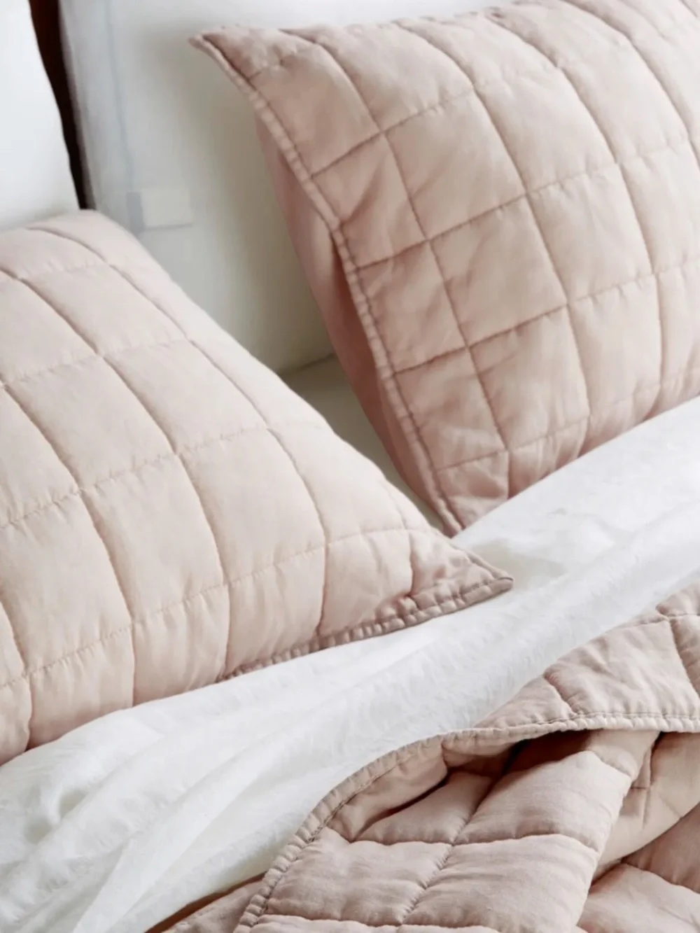 European Linen Box Quilted Sham Set King Blush